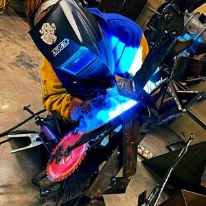 Meet your Posher, Logan